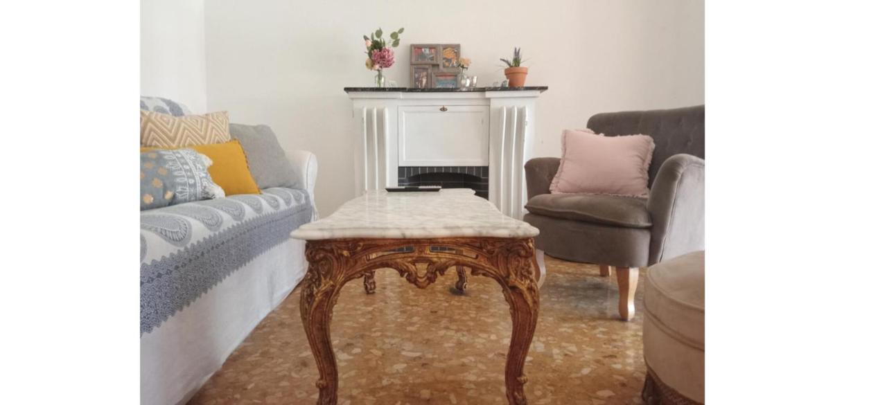 City Center Homestay Valencia Eksteriør billede